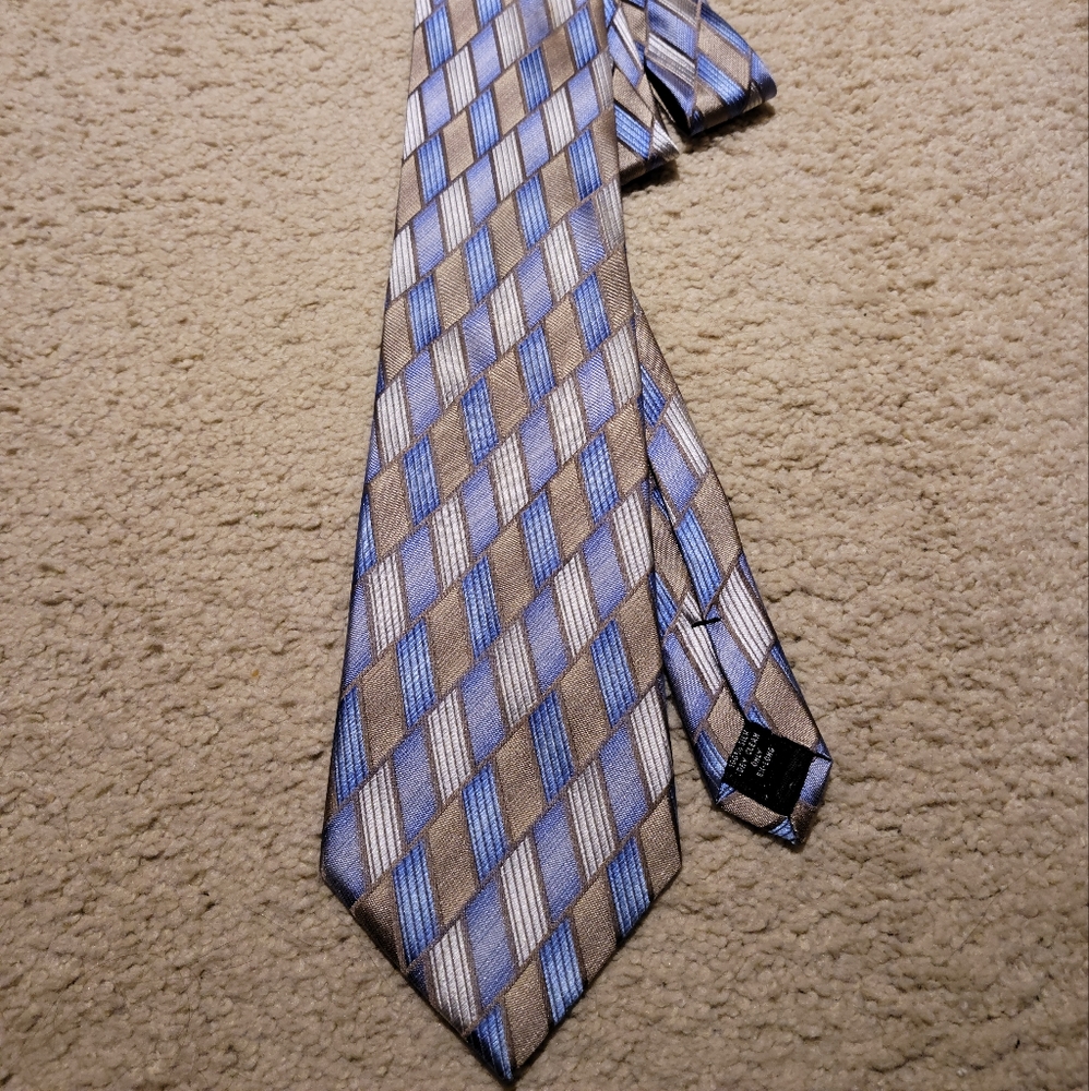 Joseph & Feiss silk tie